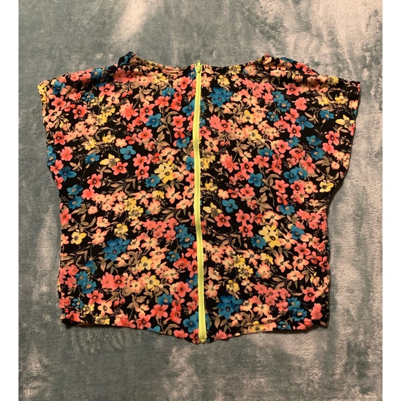 Material Girl Crop Top - Picture 2 of 2